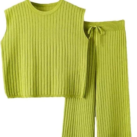 Women’s 2 Piece Lounge Set Sleeveless Crewneck Sweater & Pants Set NWT Outfit - Picture 1 of 11